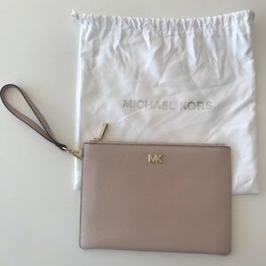 Michael Kors Clutch
